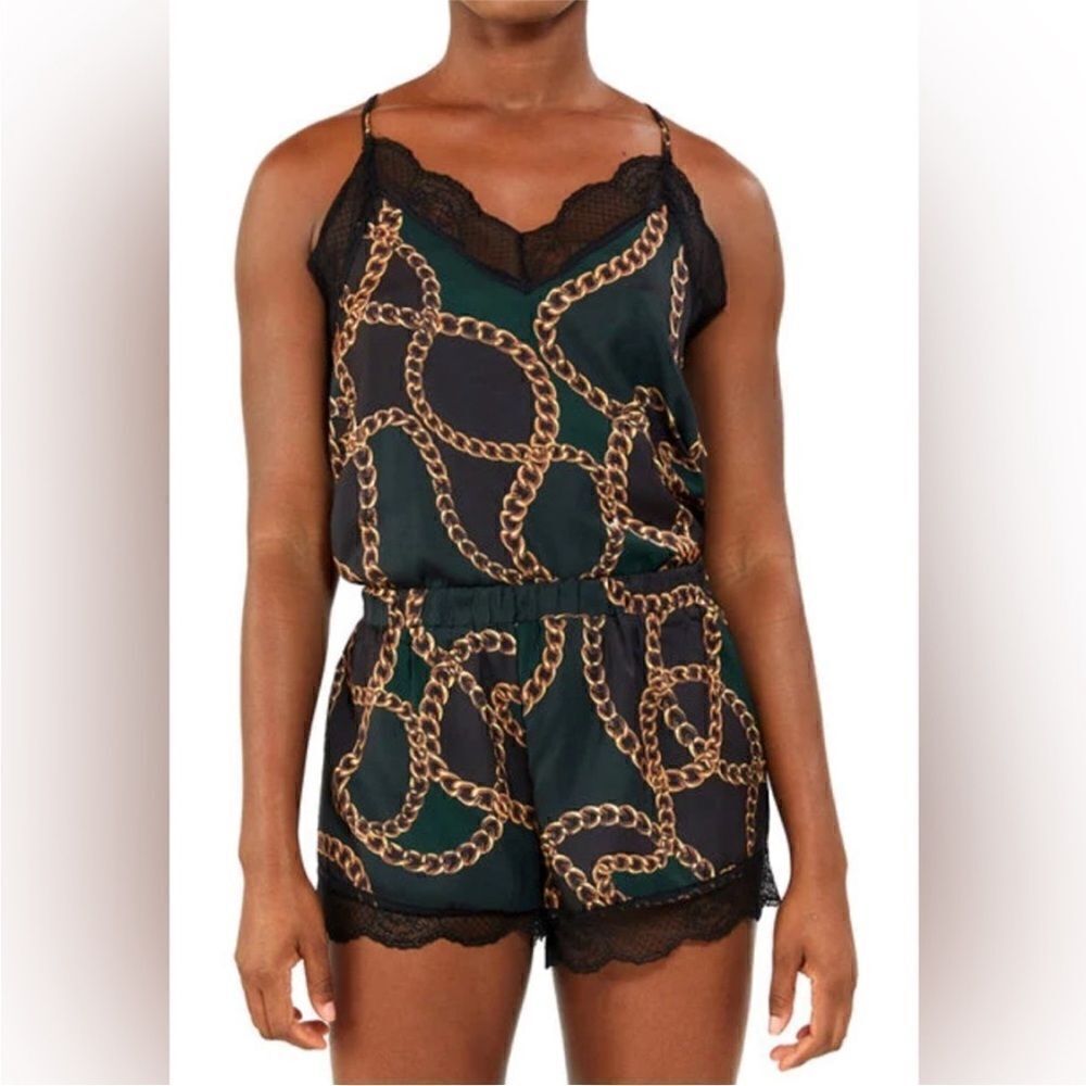 REVOLVE Plush SILKY PAJAMA Chain Link Pajama Set Black & Green small NWT - Picture 4 of 9